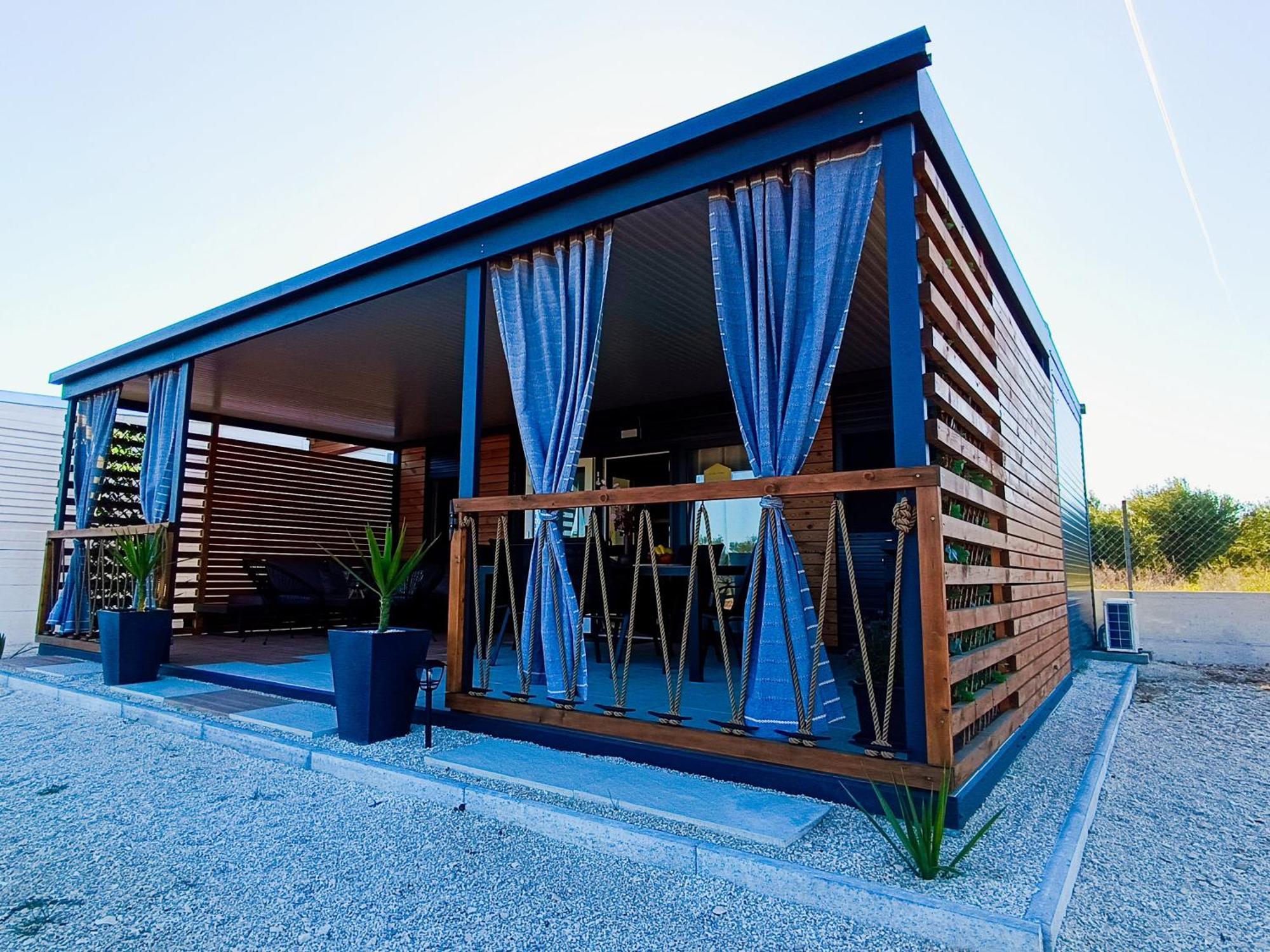 Mobile Home Vilmaris Pakoštane Екстериор снимка