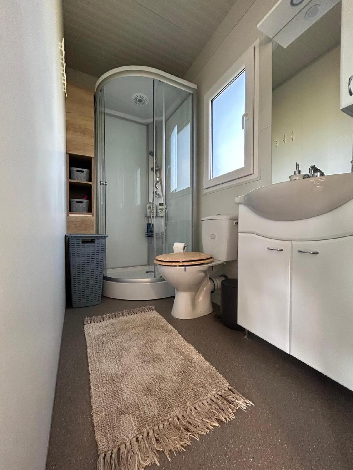Mobile Home Vilmaris Pakoštane Екстериор снимка
